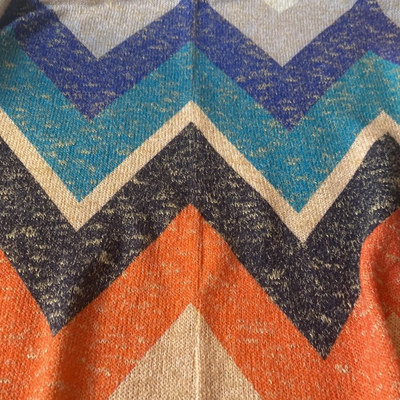 Luna Chic lightweight sweater tunic - Picture 8 of 8